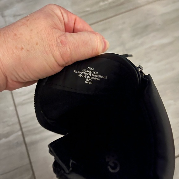 Guess heeled boots - Picture 9 of 9